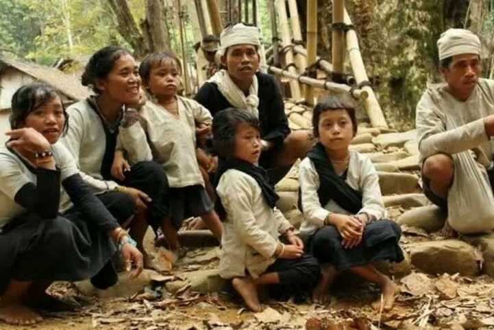 5 Mitos yang Masih Dipercaya Orang Sunda Sampai Saat ini